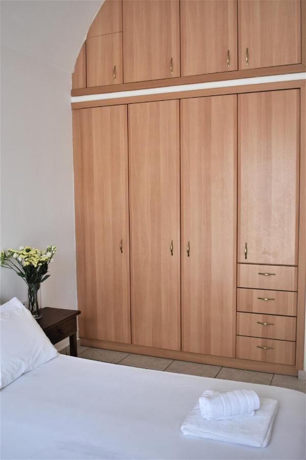 Kamári Emorfia Apartment מראה חיצוני תמונה