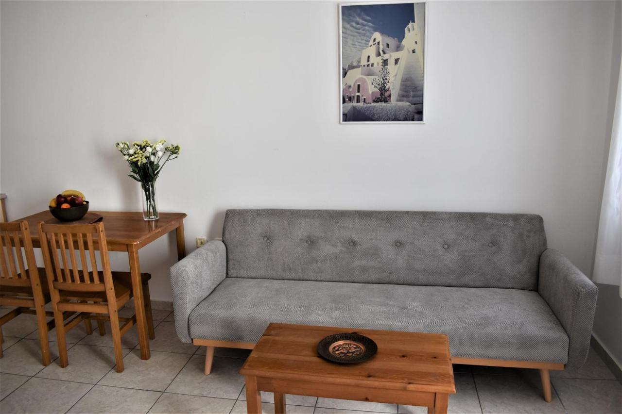 Kamári Emorfia Apartment מראה חיצוני תמונה